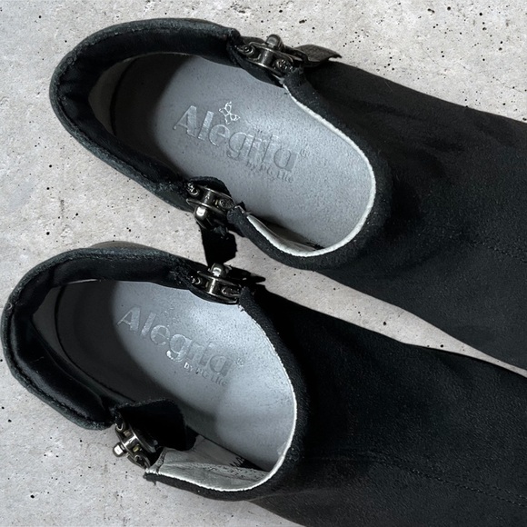 Alegria Womens Sloan Black Suede Leather Ankle Bootie Double Zip Size 7 - 7.5 - Picture 11 of 12